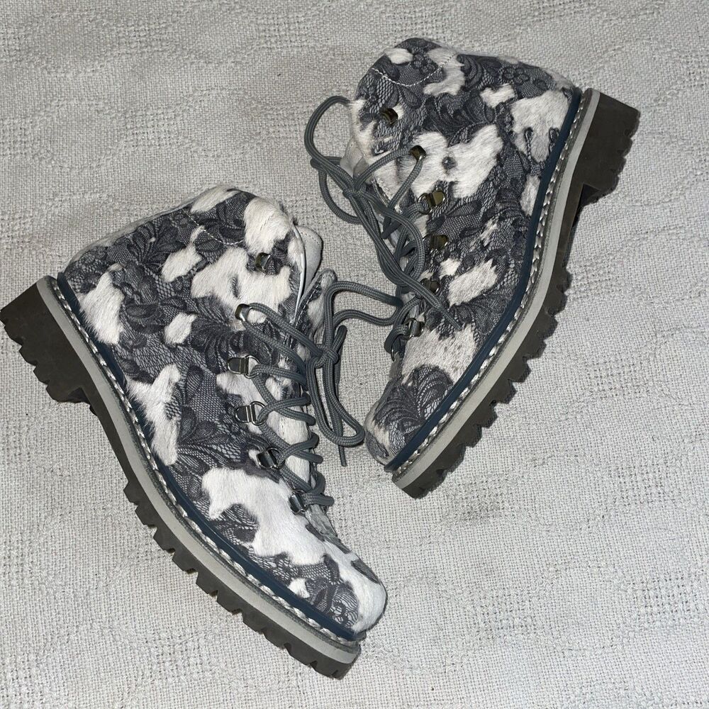 Ventesima Strada Women’s Ankle Boots Size 40 U.S. 9 M Gray White Leather Lace